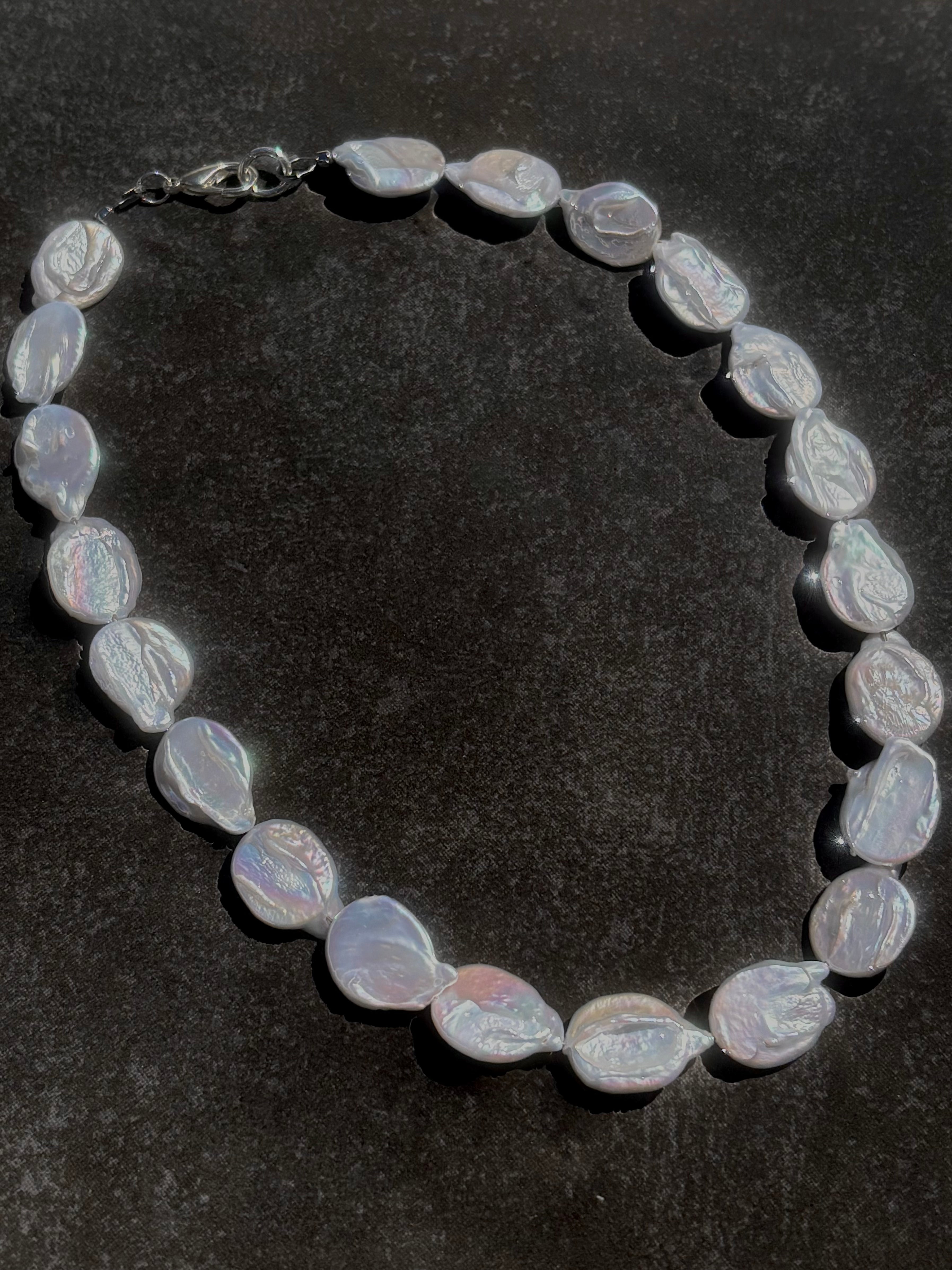 Coin Pearl Queen