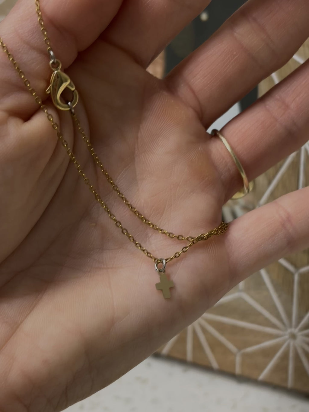 Dainty Cross Chain Necklace