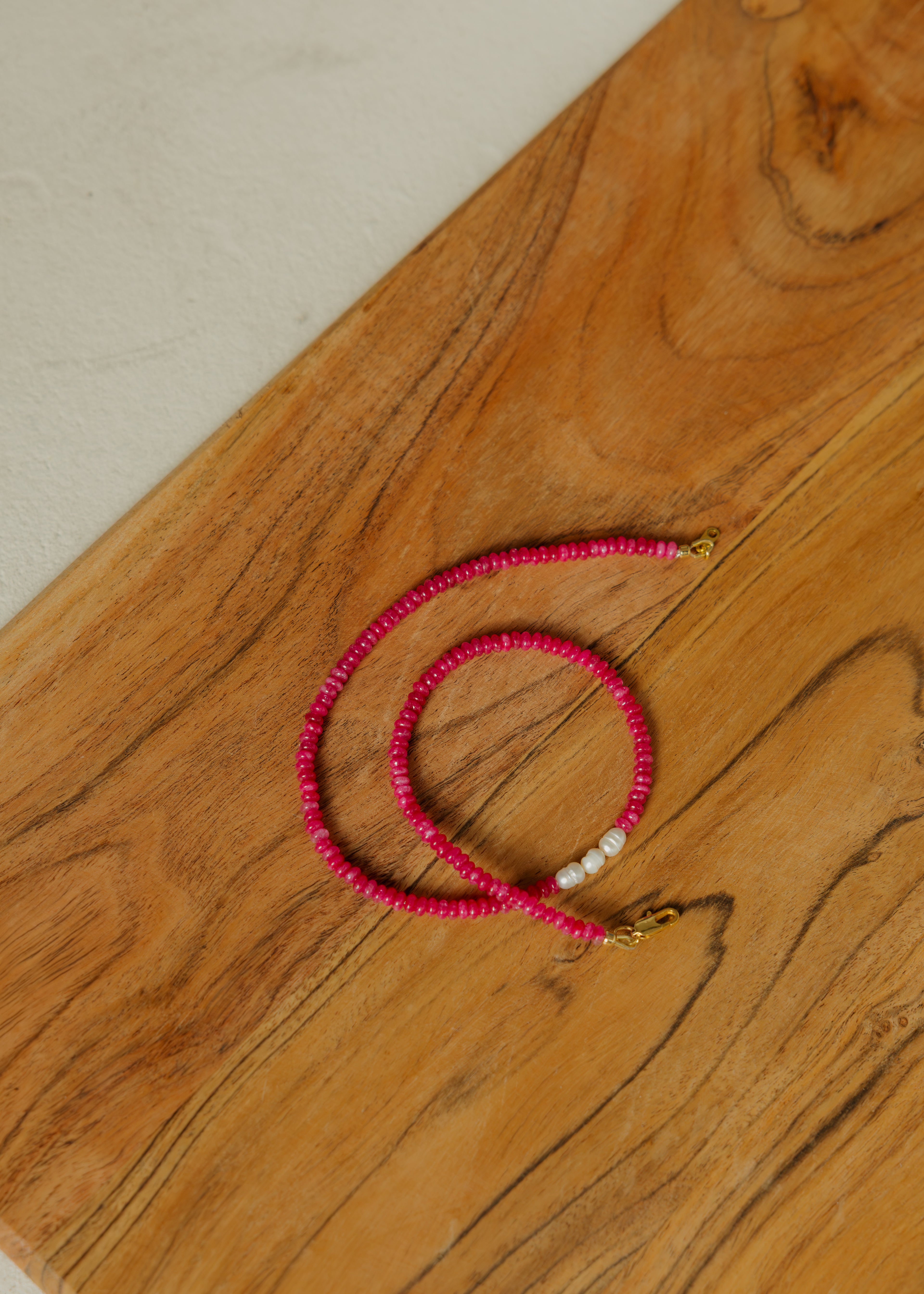Little Magenta + Pearl